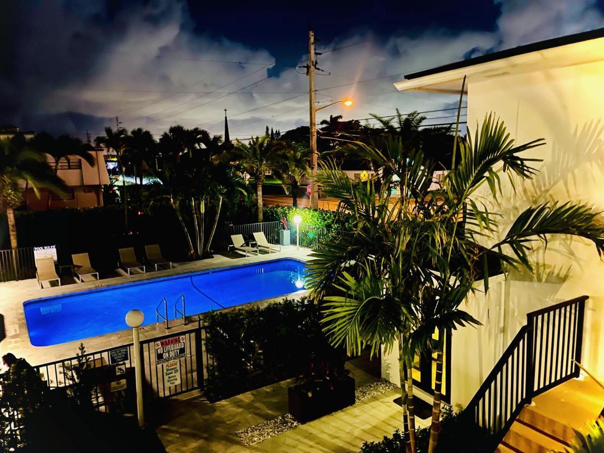 Tropic Isle Beach Resort Дірфілд-Біч Екстер'єр фото